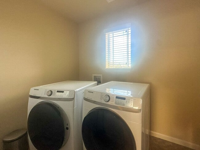 Building Photo - The price can't be beat!