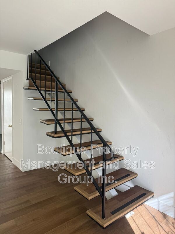 Building Photo - 11086 El Amarillo Ave