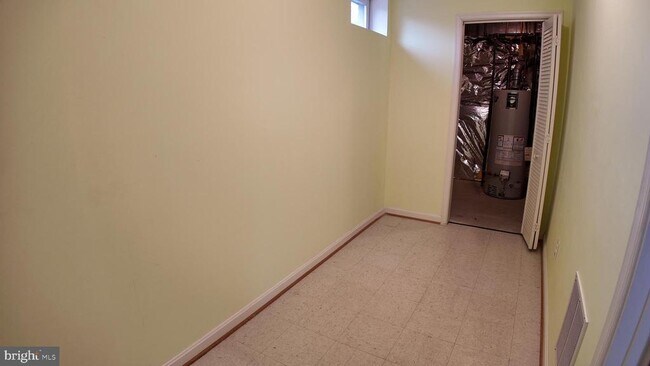 Building Photo - 12405 Milestone Manor Ln