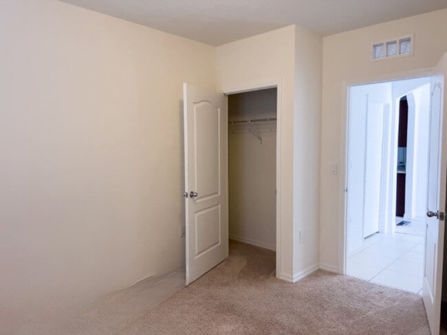 Building Photo - 3050 Puerta Del Sol Blvd