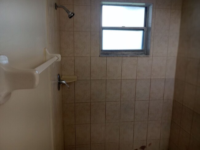 Building Photo - 2655 Sumba Ave