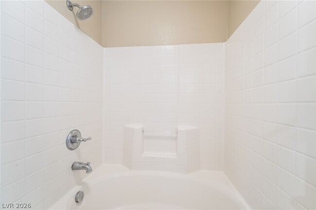 Building Photo - 1160 Blue Magenta Ave