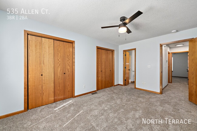 Building Photo - 535 Allen Ct