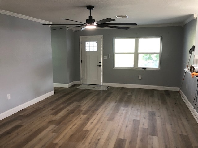 Building Photo - 3937 Overlook Dr NE