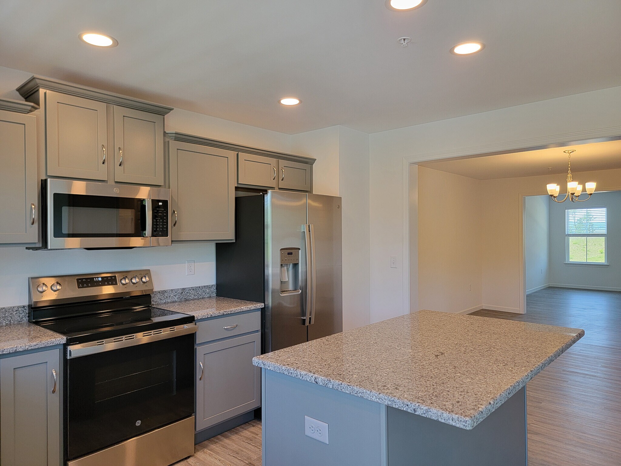 Building Photo - 2129 S Autumn Chase Dr