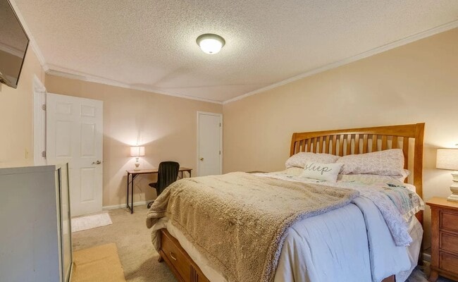 Building Photo - 1813 Todd Dr