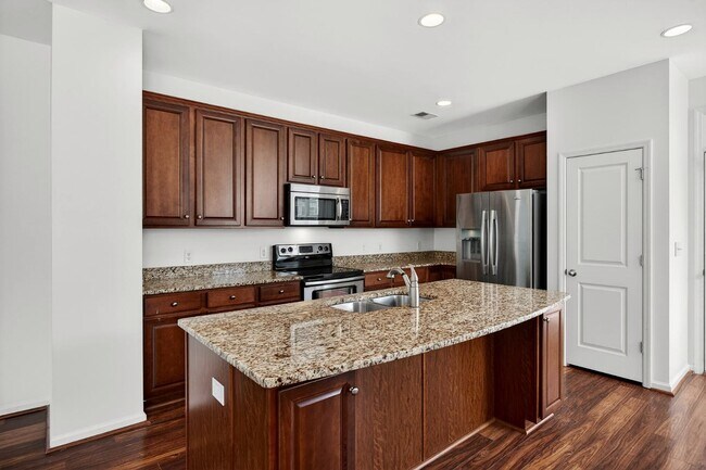 Building Photo - 1458 Roustabout Way