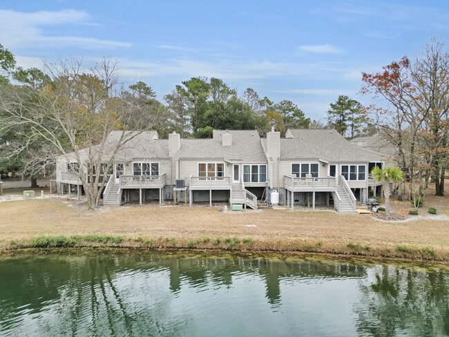 Building Photo - 7212 Windward Dr