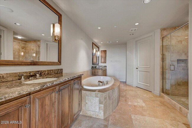 Building Photo - 7181 E Camelback Rd