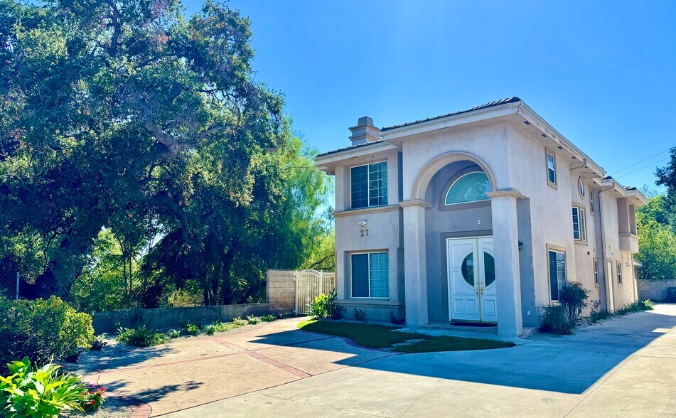 Large single family house - 27 Hampton Ct