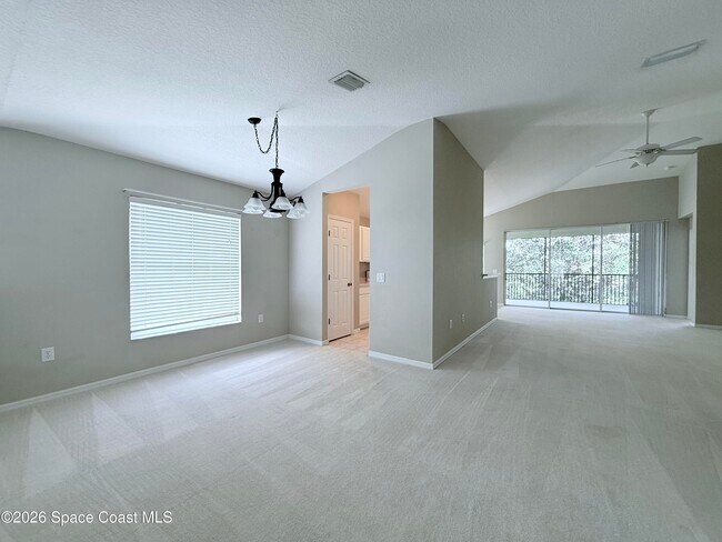 Building Photo - 812 Handsome Cab Ln