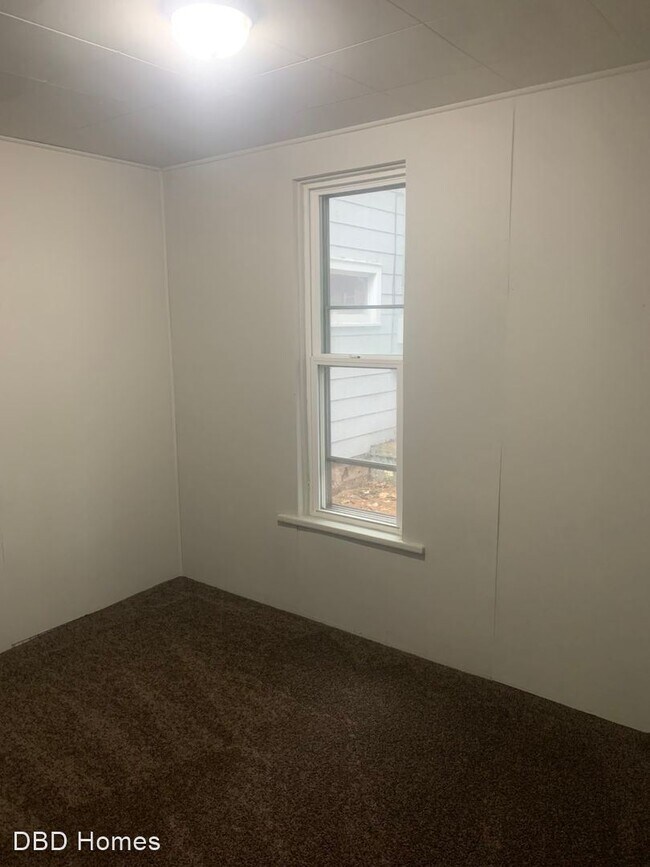 Building Photo - 3 br, 1 bath House - 1342 Guthrie St.