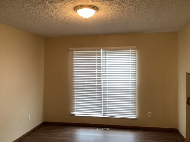 Building Photo - 3065 Remington Ridge Rd