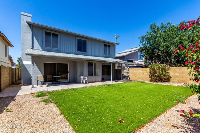 Building Photo - 3829 W Camino Del Rio