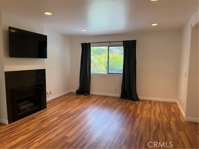 Building Photo - 16 Sand Dollar Ct