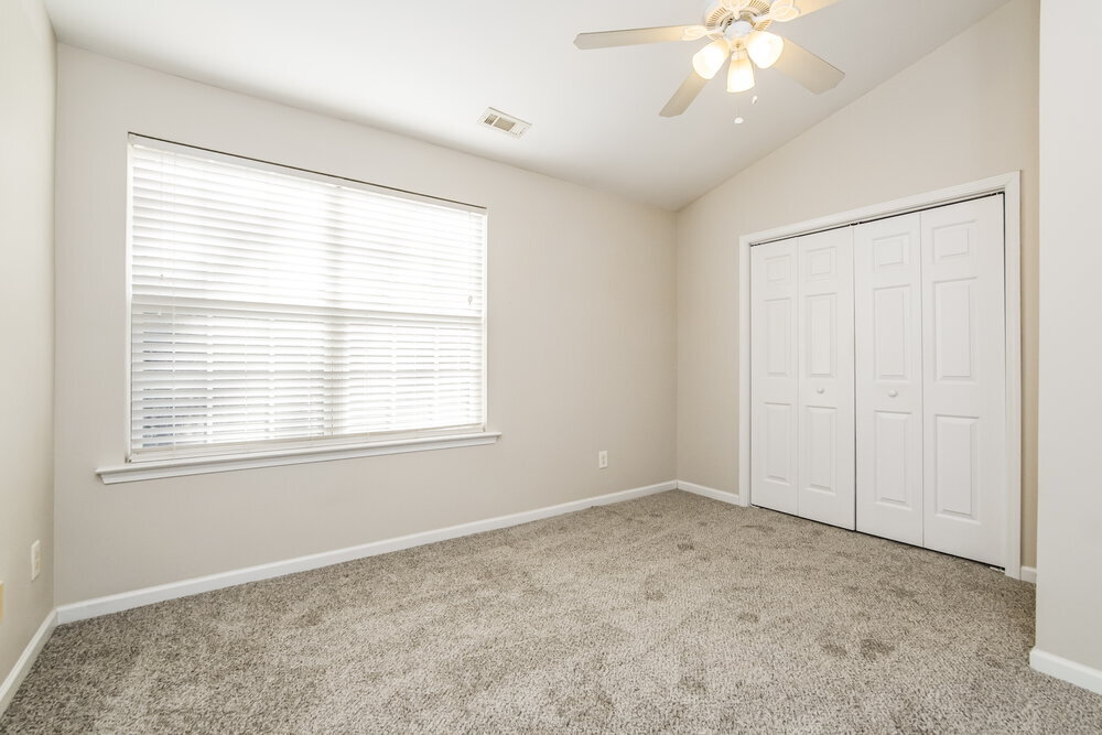 Building Photo - 7830 Averette Field Dr