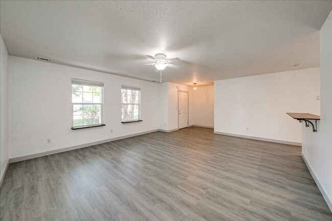 Building Photo - Low-Maintenance Comfort with Community Perks