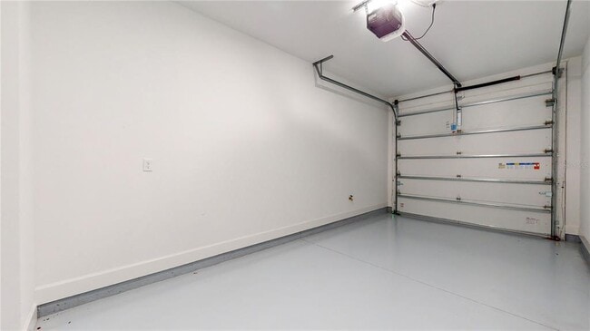 Building Photo - 1520 N Pierce St