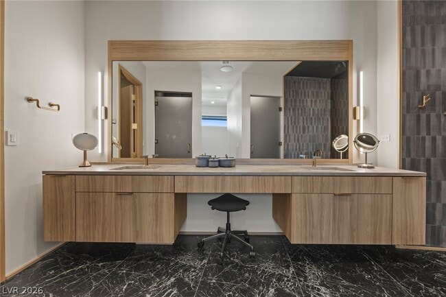 Building Photo - 8475 Michael Cherry Ave