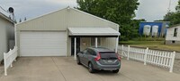Building Photo - 212 S Brunell St