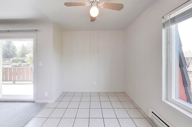 Building Photo - 1281 Ayala Dr