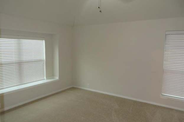 Building Photo - 2633 Pine Trail Dr