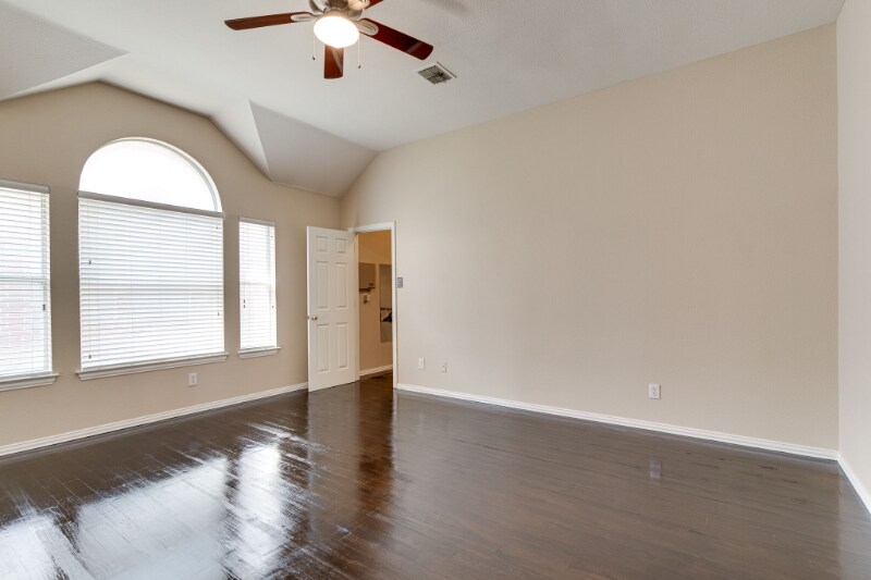 Building Photo - 6412 Autumn Trail