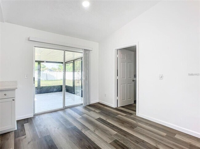 Building Photo - 11320 Bingham Ct