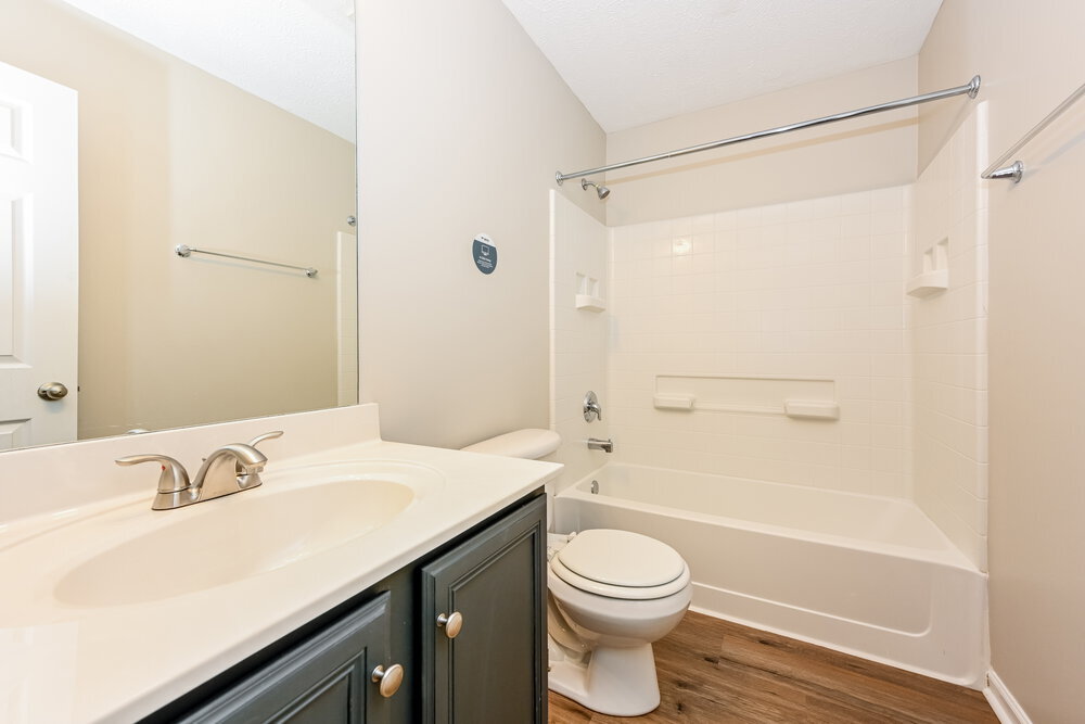 Building Photo - 711 Elderberry Way