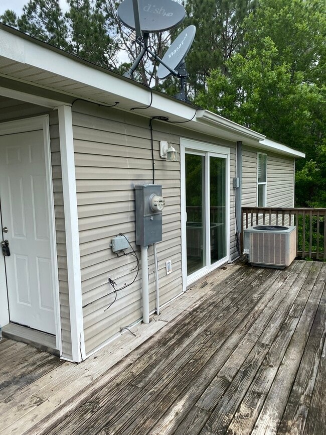 Building Photo - Beautiful 4/2 in Bay St. Louis, MS