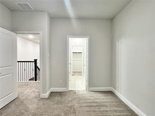 Building Photo - 2124 Esher Dr