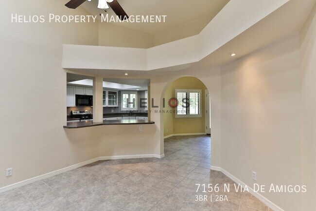 Building Photo - 7156 N Vía De Amigos