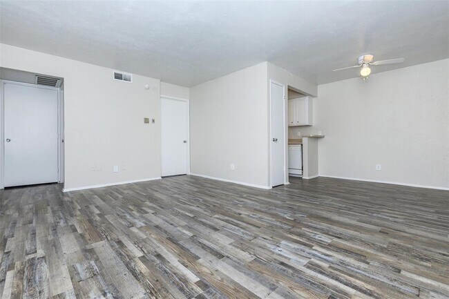 Building Photo - 2766 Cookscreek Pl