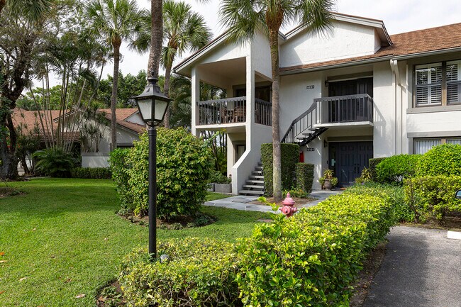 Primary Photo - 11355 Pond View Dr