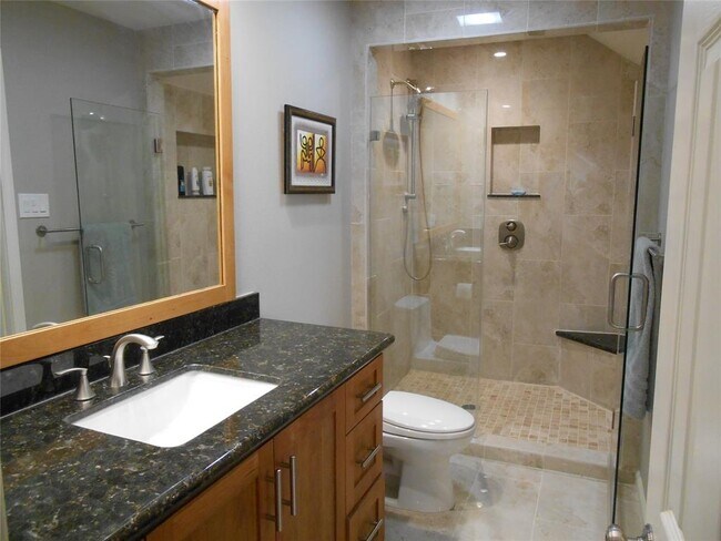 Building Photo - 9588 Doliver Dr