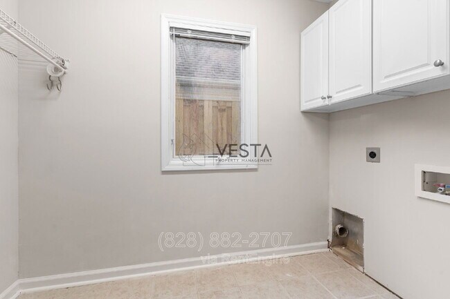 Building Photo - 43 Beekeeper Trail