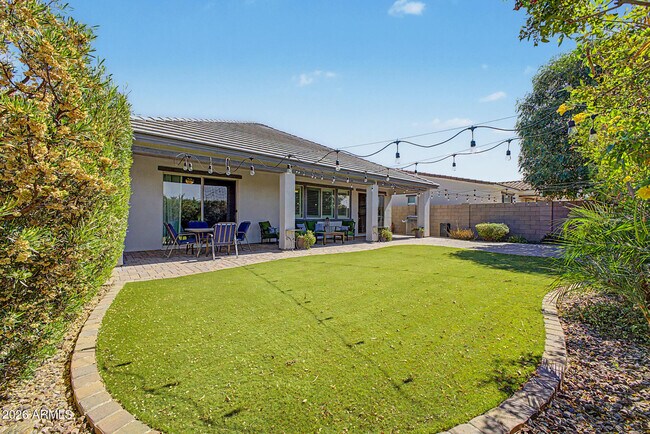 Building Photo - 22503 E Calle de Flores