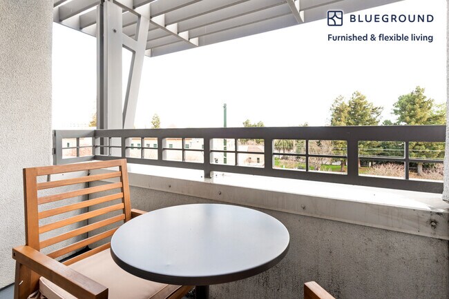 Building Photo - 299 Franklin St