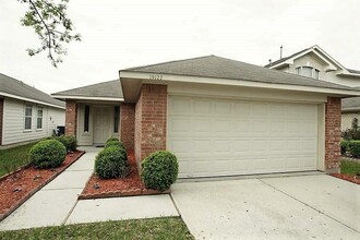 Building Photo - 19122 Yellow Thrush Dr