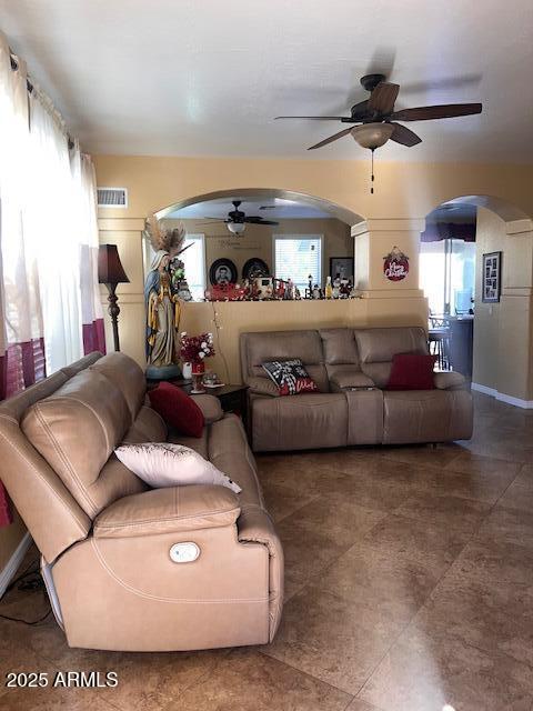 Building Photo - 14874 W Columbine Dr