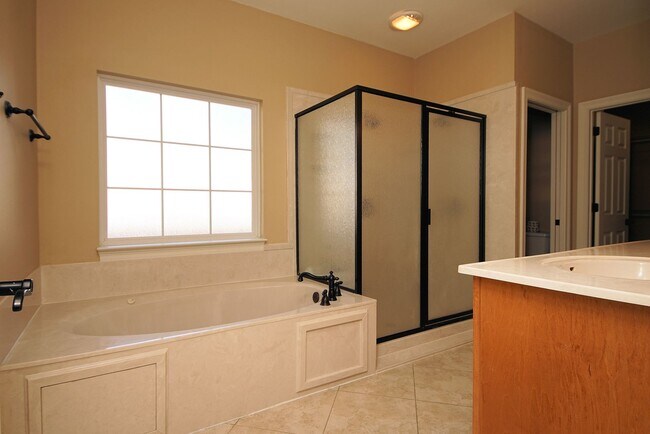 Building Photo - Swift Creek