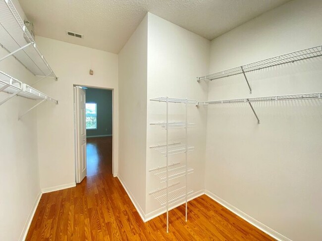 Building Photo - 9951 Indigo Bay Cir