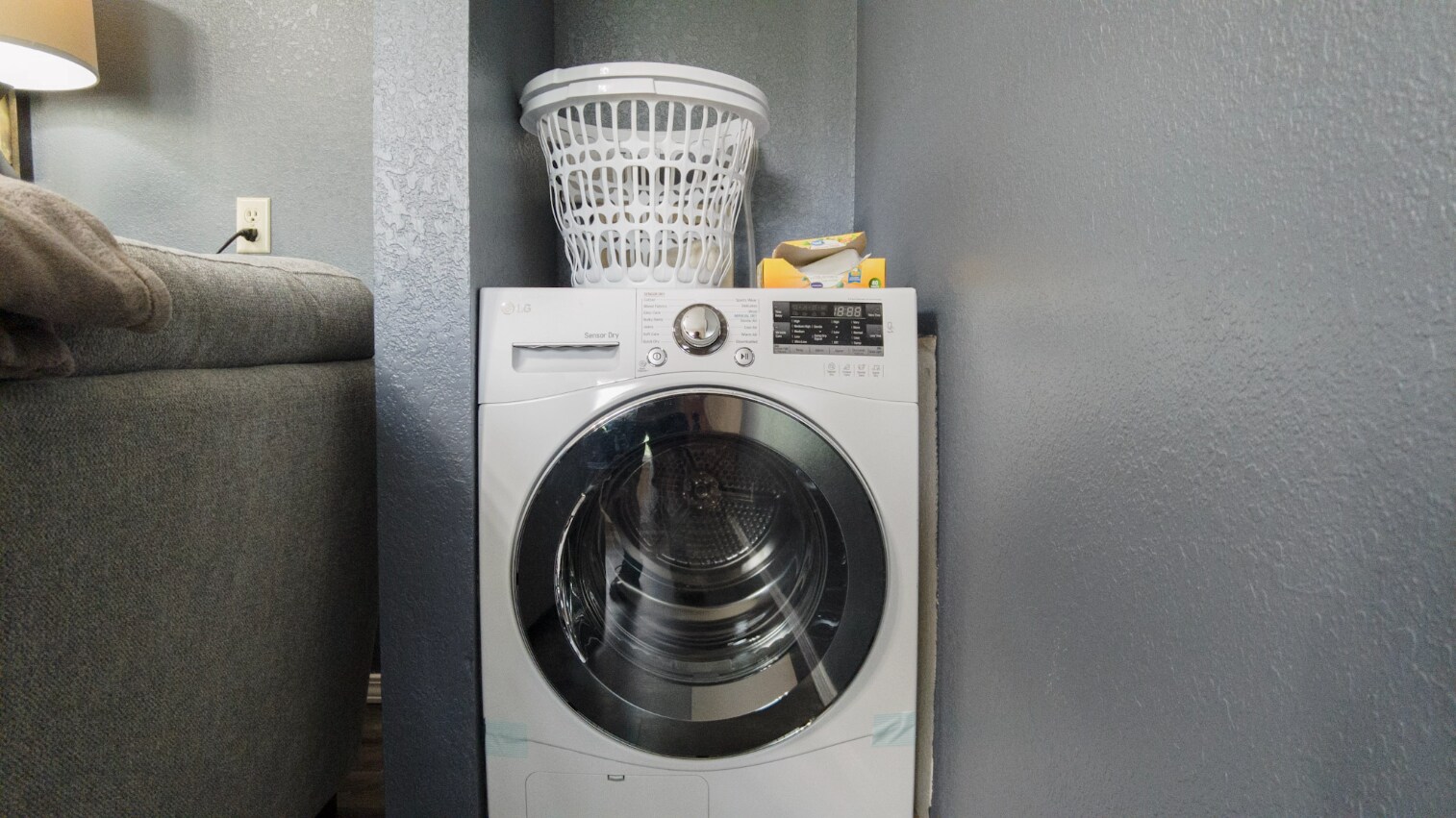 Building Photo - 420 Fall Creek Dr