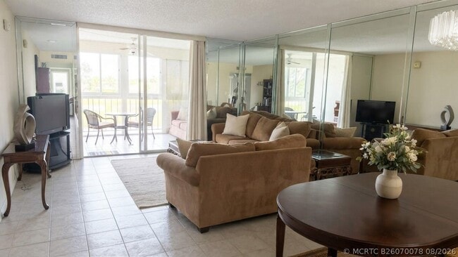 Building Photo - 14575 Bonaire Blvd