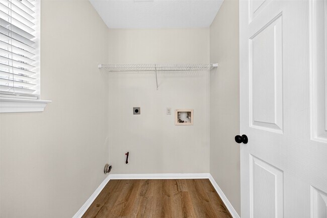 Building Photo - 17243 Valemist Ct