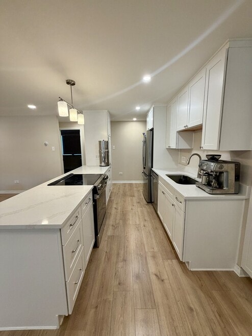 Building Photo - 10125 W 25th Ave