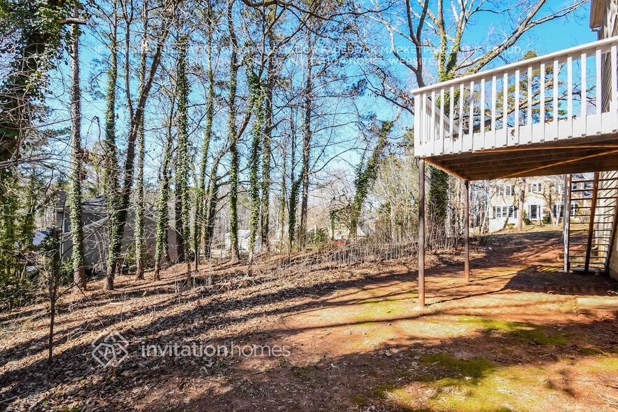 Building Photo - 1565 Hascall Dr SW