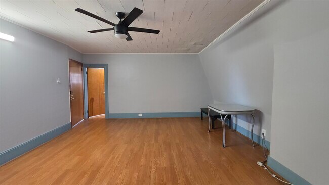 Building Photo - 23 Sherman Pl