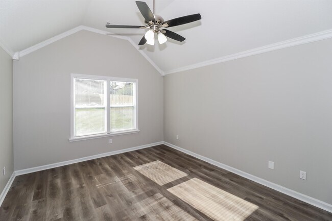 Building Photo - 3815 Richbrook Dr