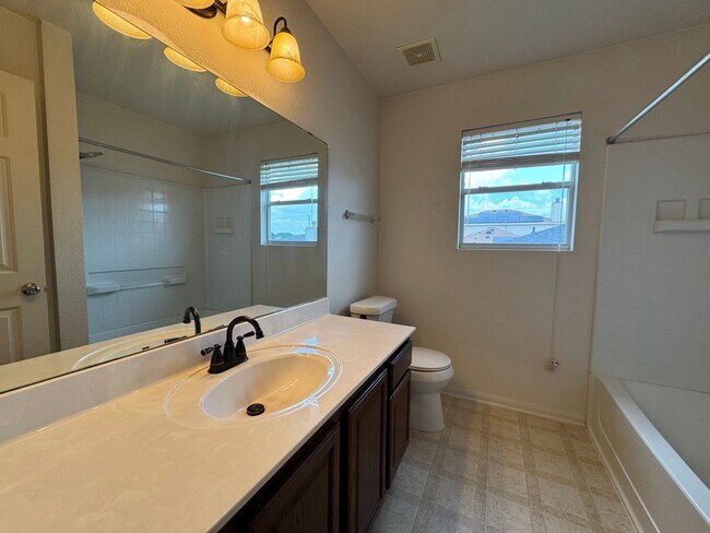Building Photo - 4-Bedroom House for Rent in Killeen